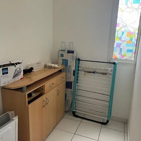 Charmant T2 Avec Terrasse Et Parking, Proche Plage, Piscine, Quartier Richelieu, Pour 4 Personnes - Fr-1-749-68 * Agde